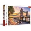 image:imageTrefl Tower Bridge London 1000 Jigsaw Puzzle Red 27x19 Print Painted Nostalgic Pictures Perfect Matching of Elements for Adults and Children from 14 Years Old